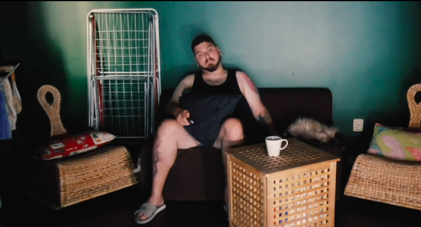 Râsul + banii = rezolvă orice